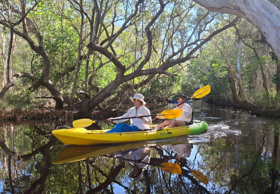 Kayak-Tours-By-Earth-&-Ocean-1